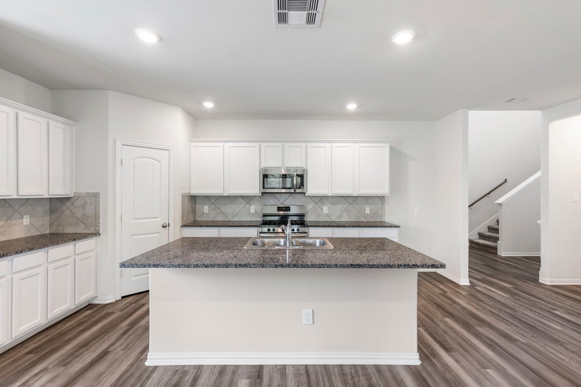 28068 Dove Chase Drive, Spring, TX 77386