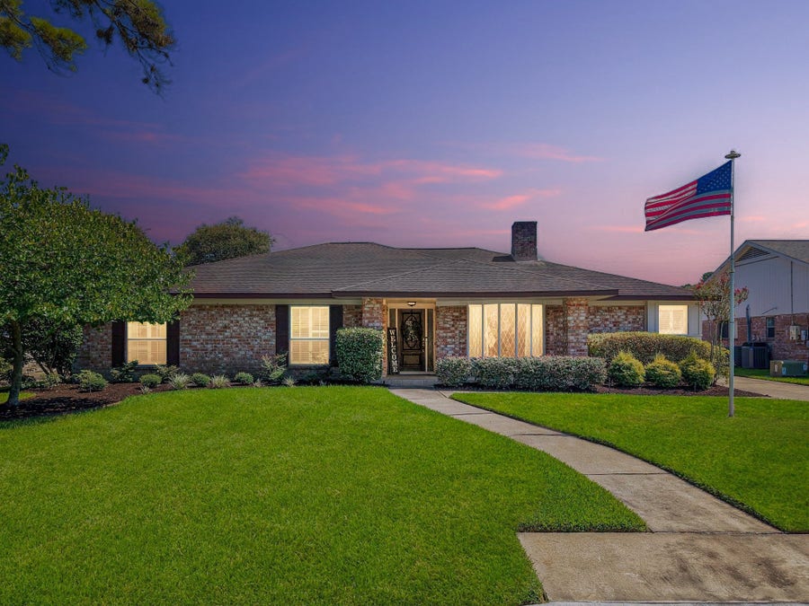 Property photo for 3615 Point Clear Drive, Missouri City, TX