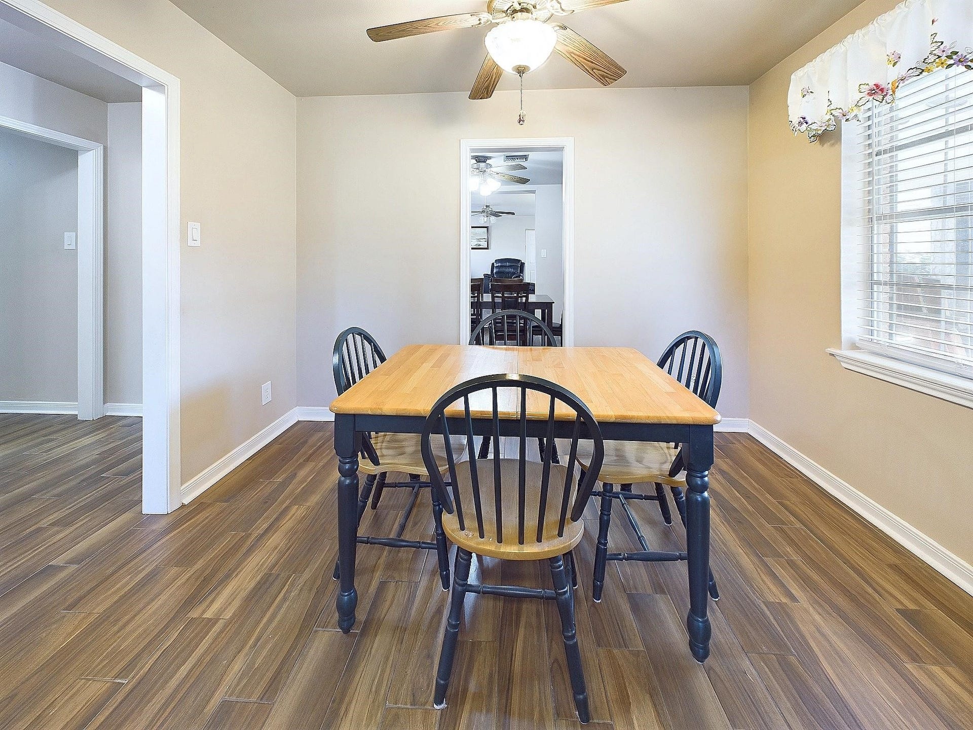 2814 Balmorhea Avenue, Houston, TX 77039 2814 Balmorhea Avenue, Houston, TX 77039
