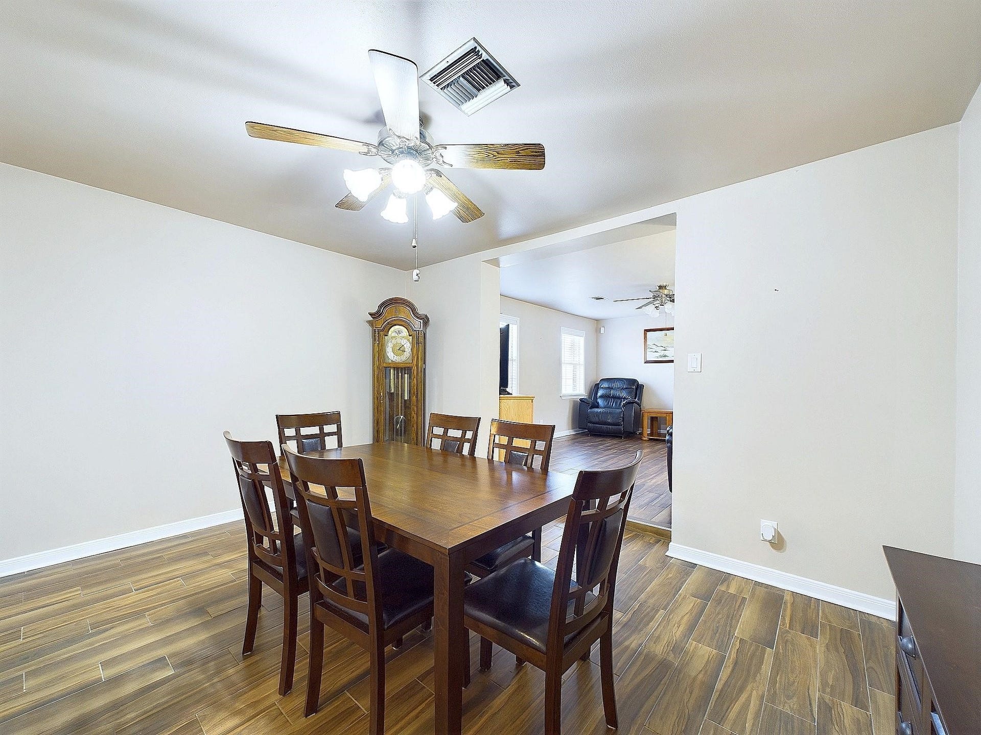 2814 Balmorhea Avenue, Houston, TX 77039 2814 Balmorhea Avenue, Houston, TX 77039