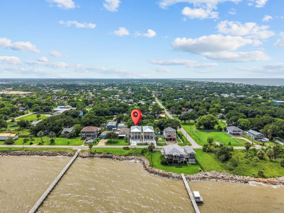 512 2nd, San Leon, TX 77539 512 2nd, San Leon, TX 77539
