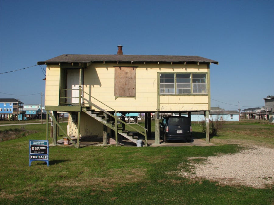 Property photo for 1219 Monument, Freeport, TX