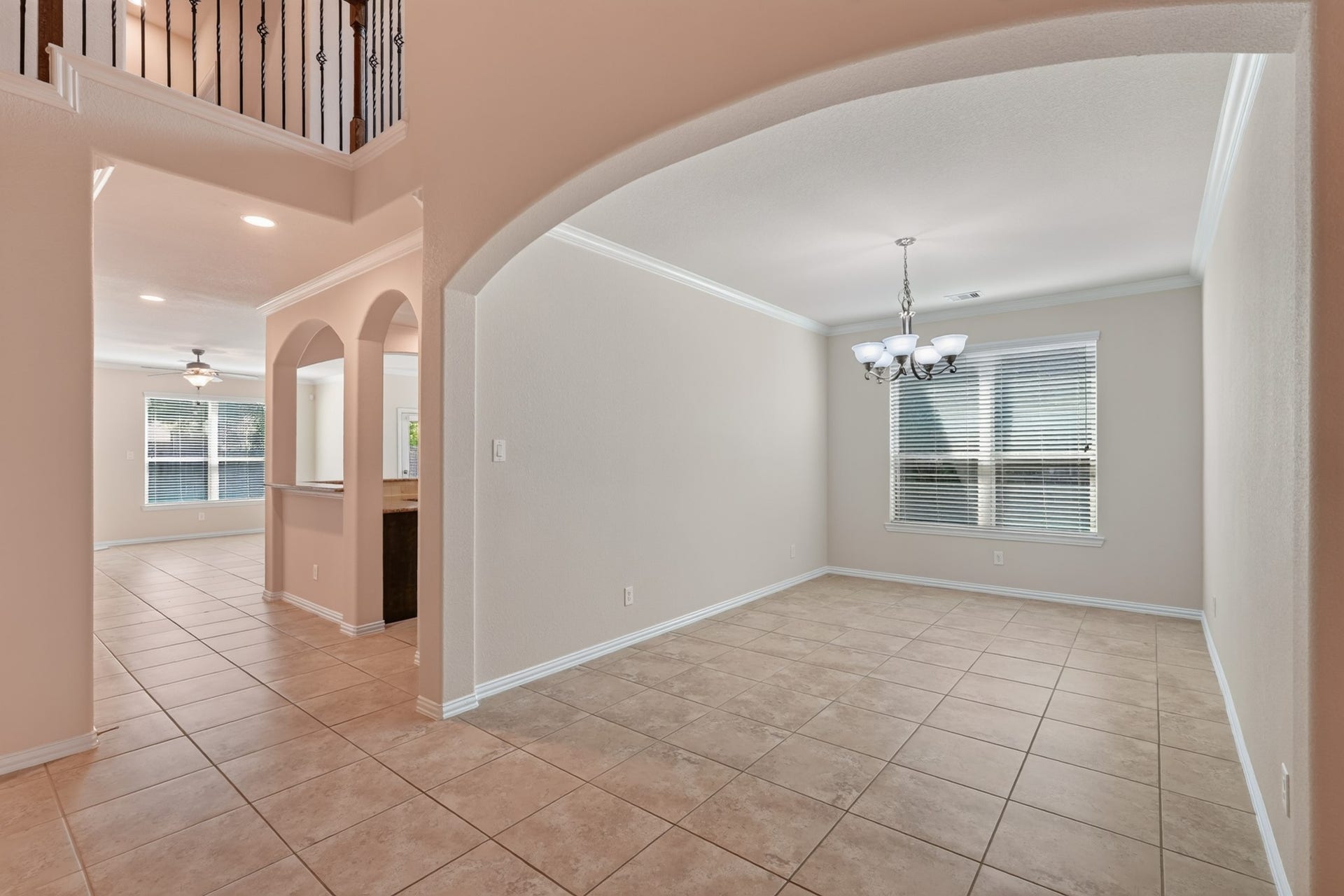 71 Sawbridge Circle, The Woodlands, TX 77389 71 Sawbridge Circle, The Woodlands, TX 77389