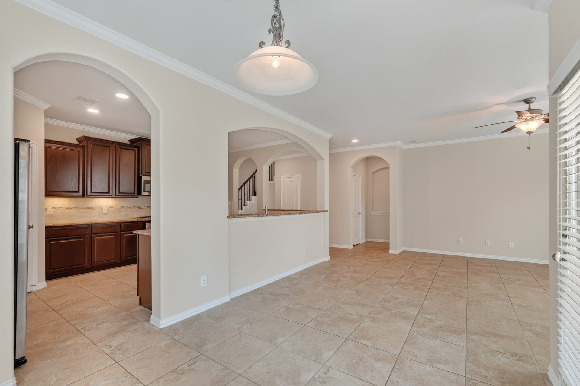 71 Sawbridge Circle, The Woodlands, TX 77389 71 Sawbridge Circle, The Woodlands, TX 77389