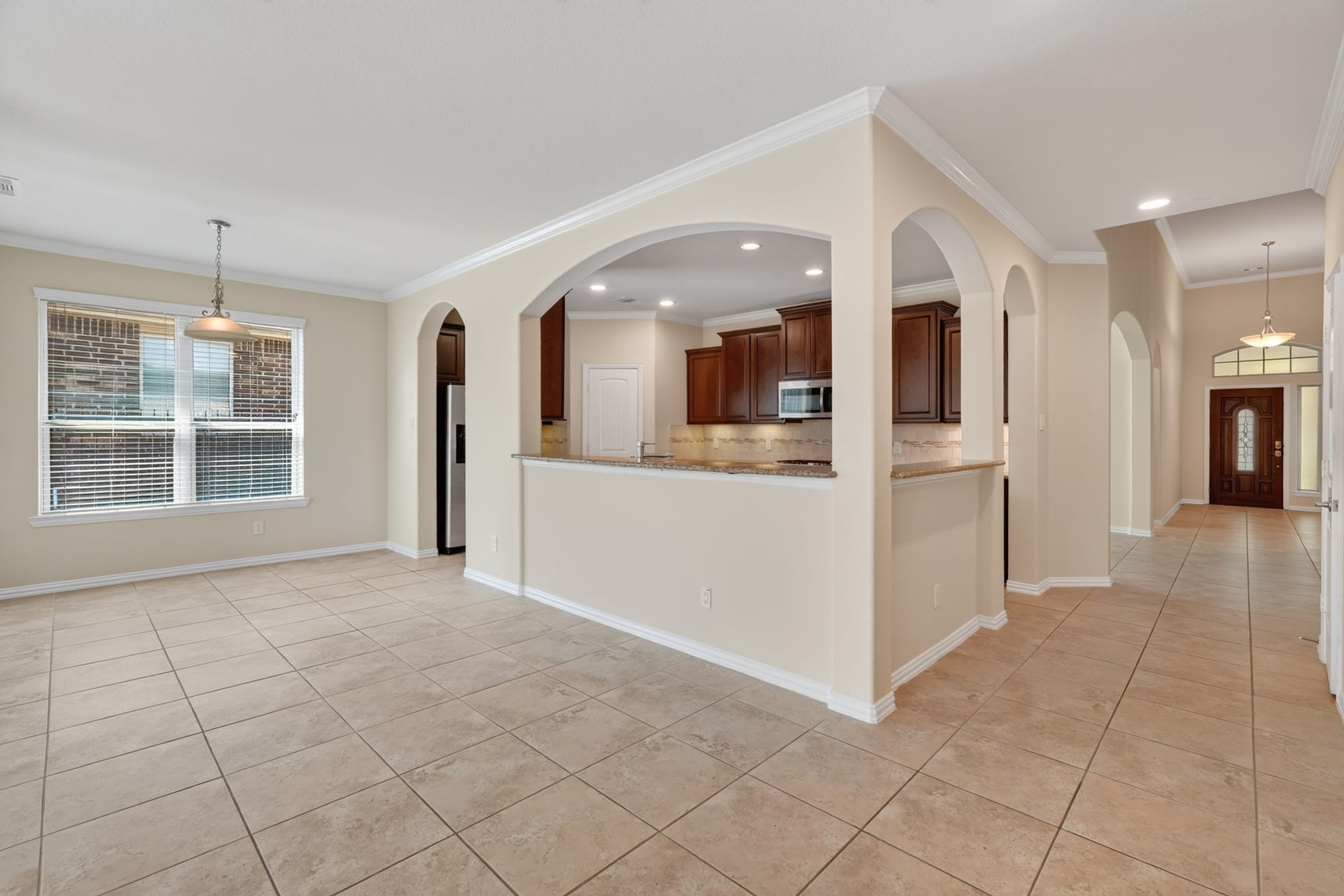 71 Sawbridge Circle, The Woodlands, TX 77389 71 Sawbridge Circle, The Woodlands, TX 77389