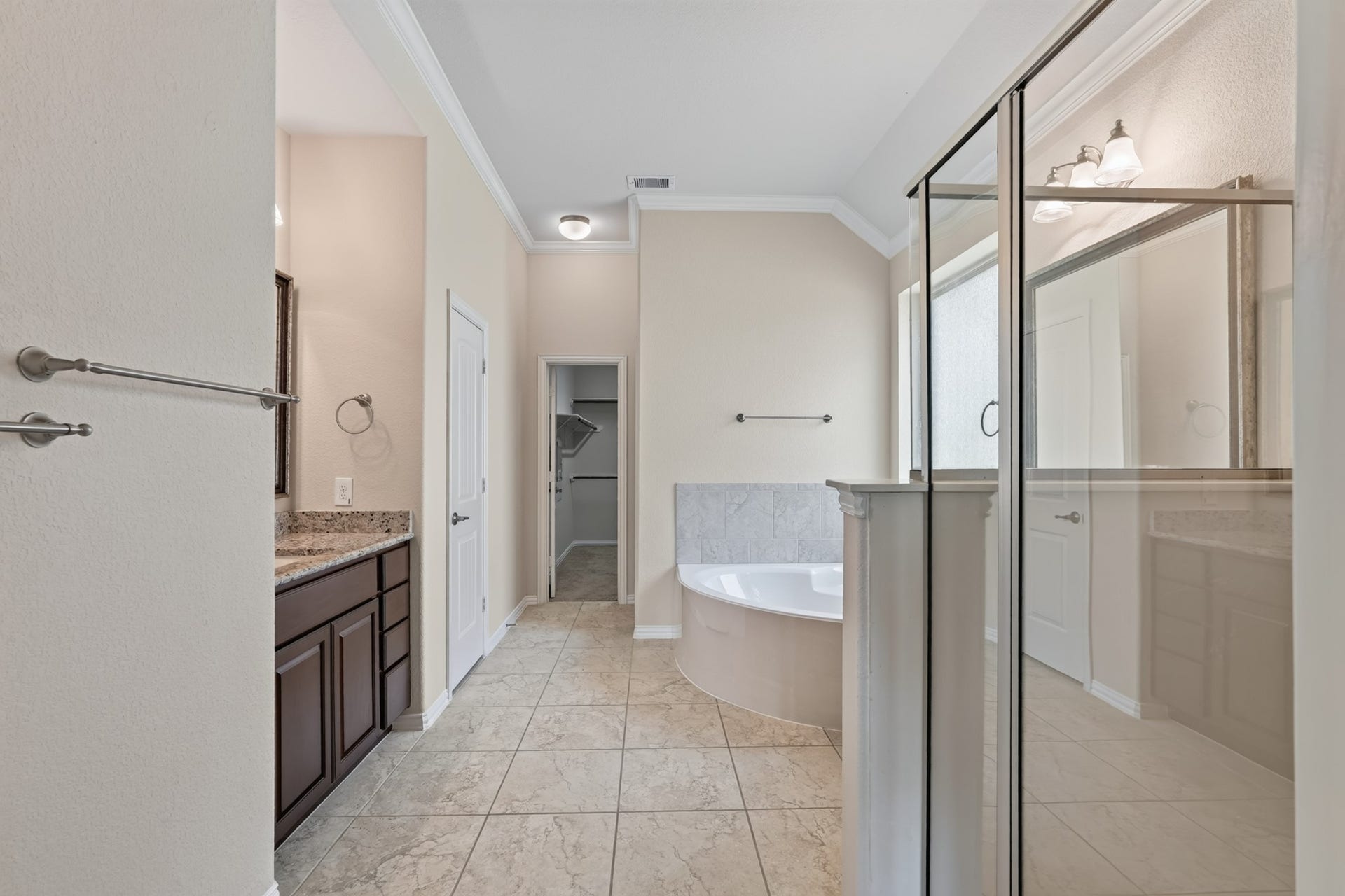 71 Sawbridge Circle, The Woodlands, TX 77389 71 Sawbridge Circle, The Woodlands, TX 77389