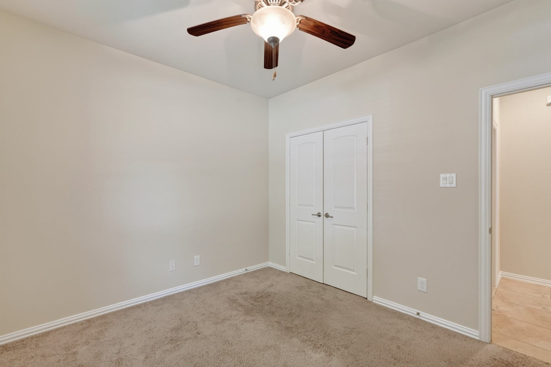 71 Sawbridge Circle, The Woodlands, TX 77389 71 Sawbridge Circle, The Woodlands, TX 77389