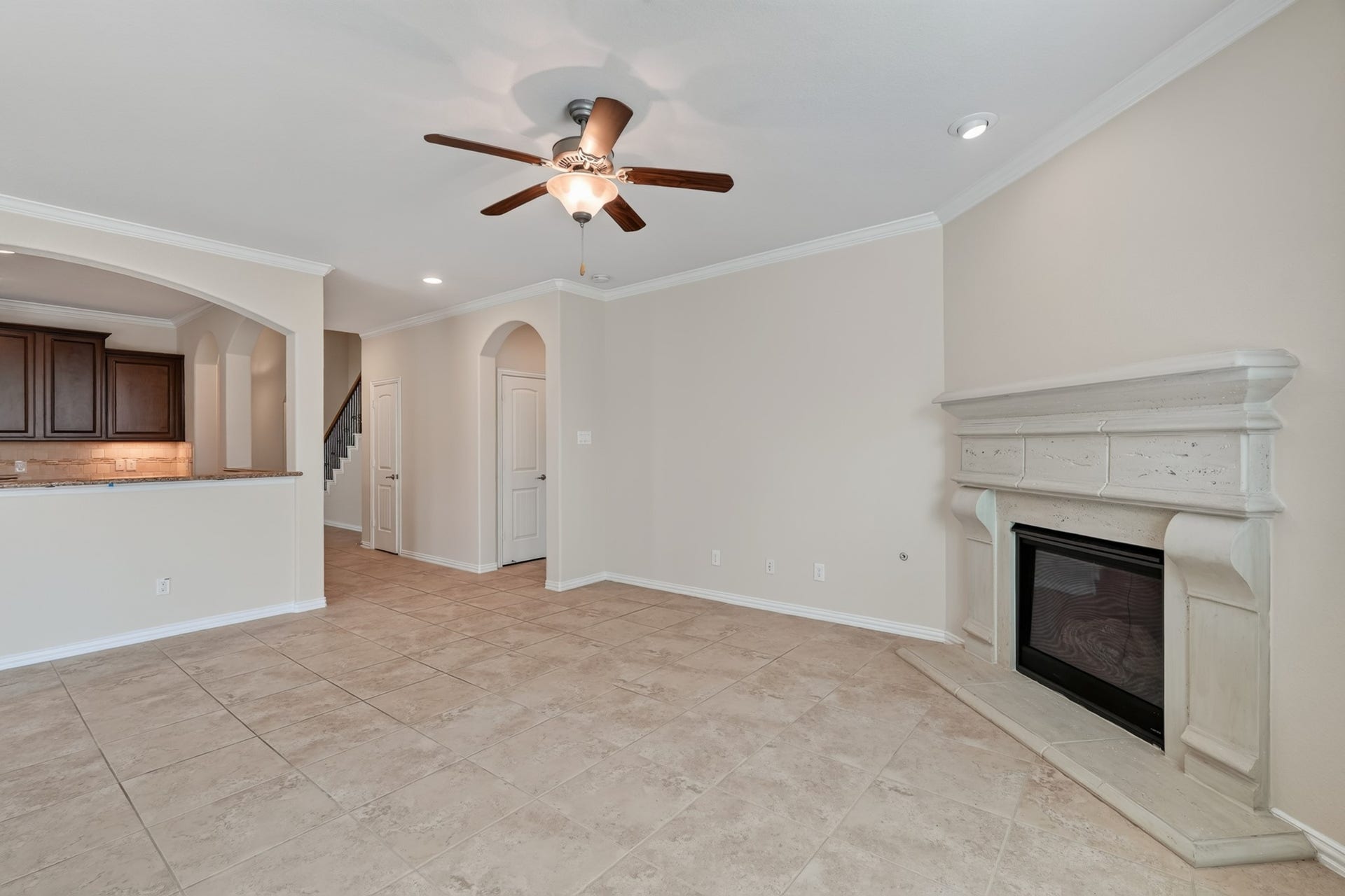 71 Sawbridge Circle, The Woodlands, TX 77389 71 Sawbridge Circle, The Woodlands, TX 77389