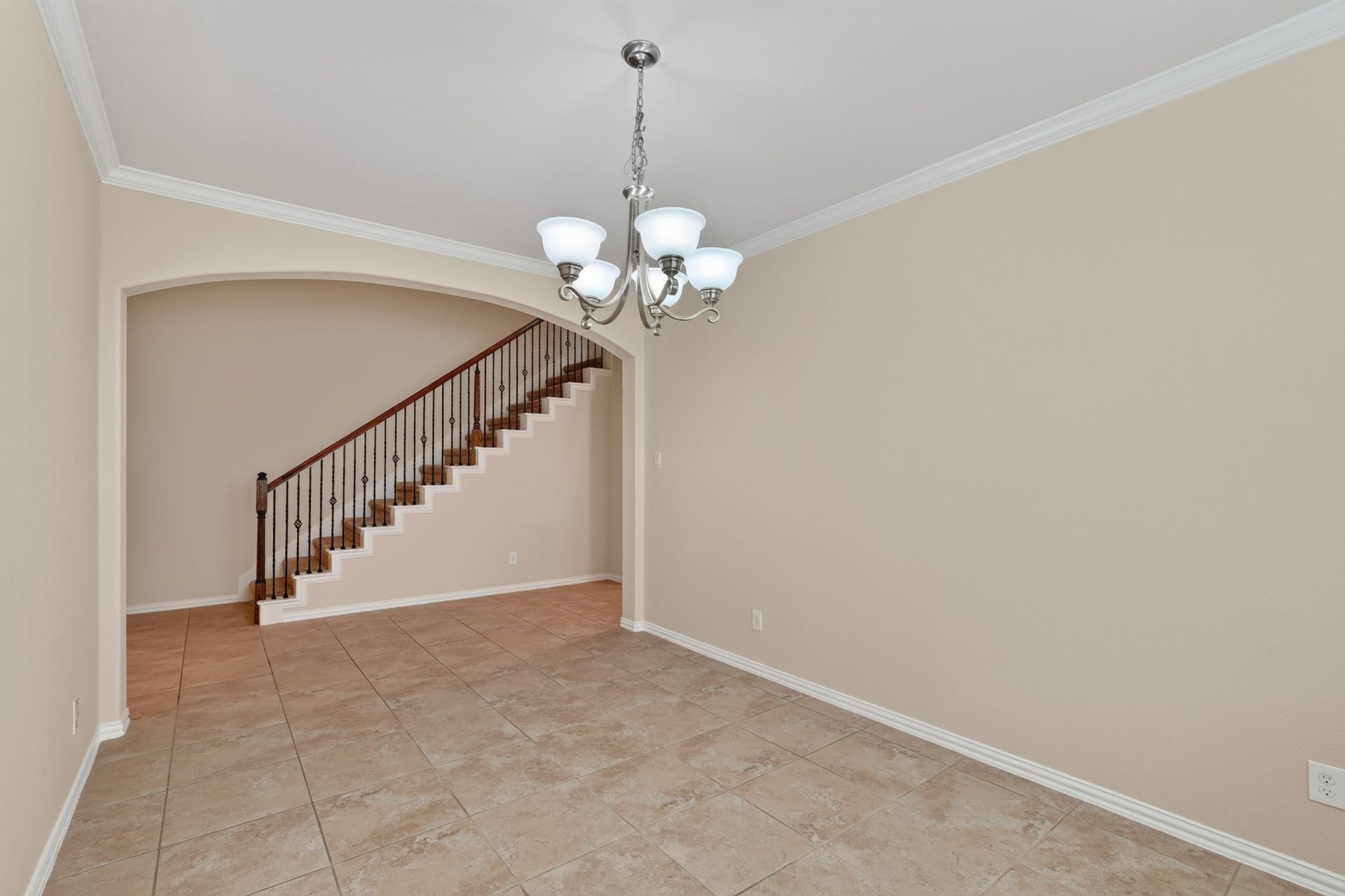 71 Sawbridge Circle, The Woodlands, TX 77389 71 Sawbridge Circle, The Woodlands, TX 77389