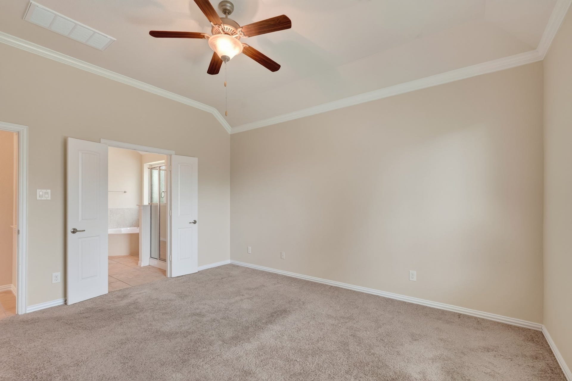 71 Sawbridge Circle, The Woodlands, TX 77389 71 Sawbridge Circle, The Woodlands, TX 77389