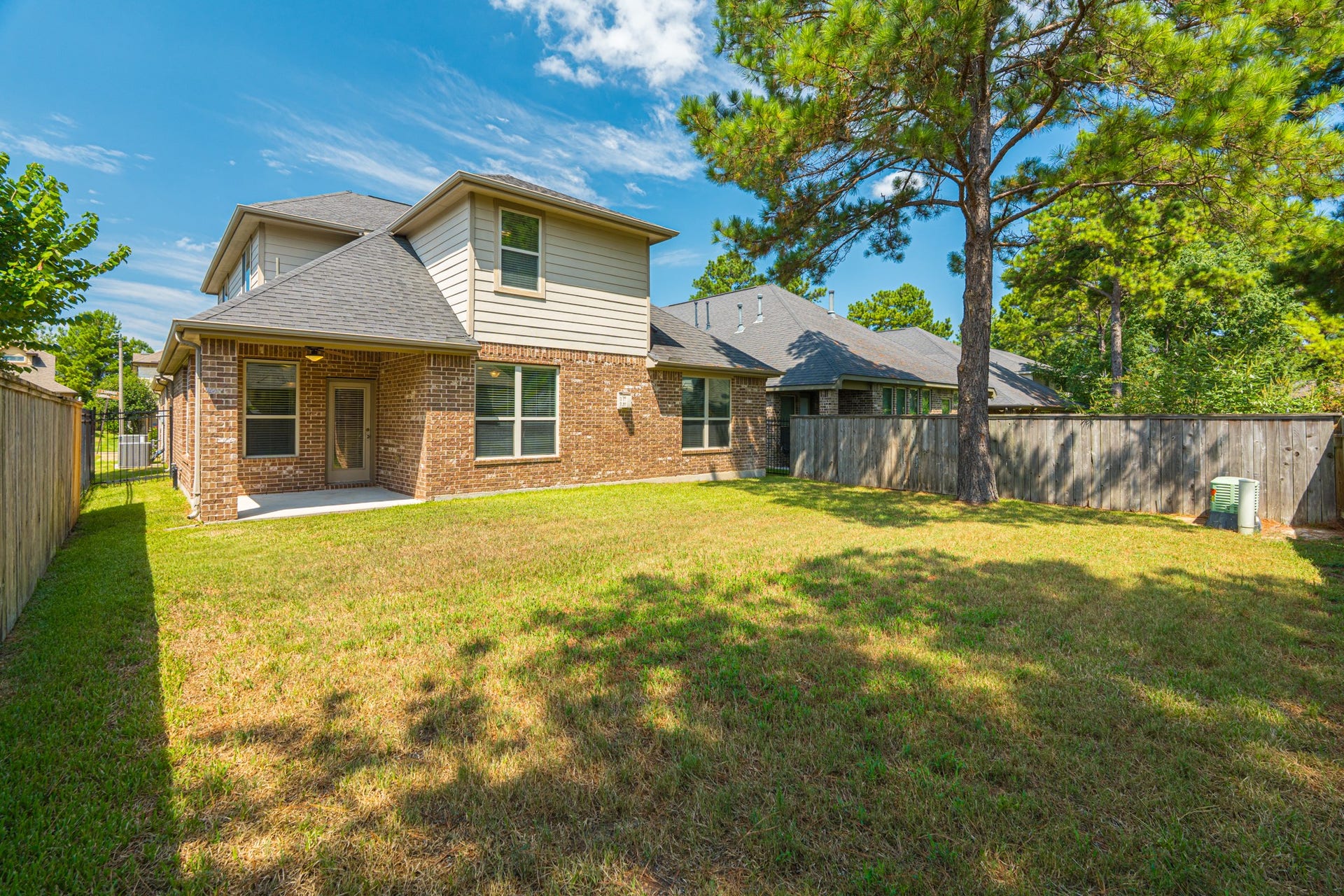 71 Sawbridge Circle, The Woodlands, TX 77389 71 Sawbridge Circle, The Woodlands, TX 77389