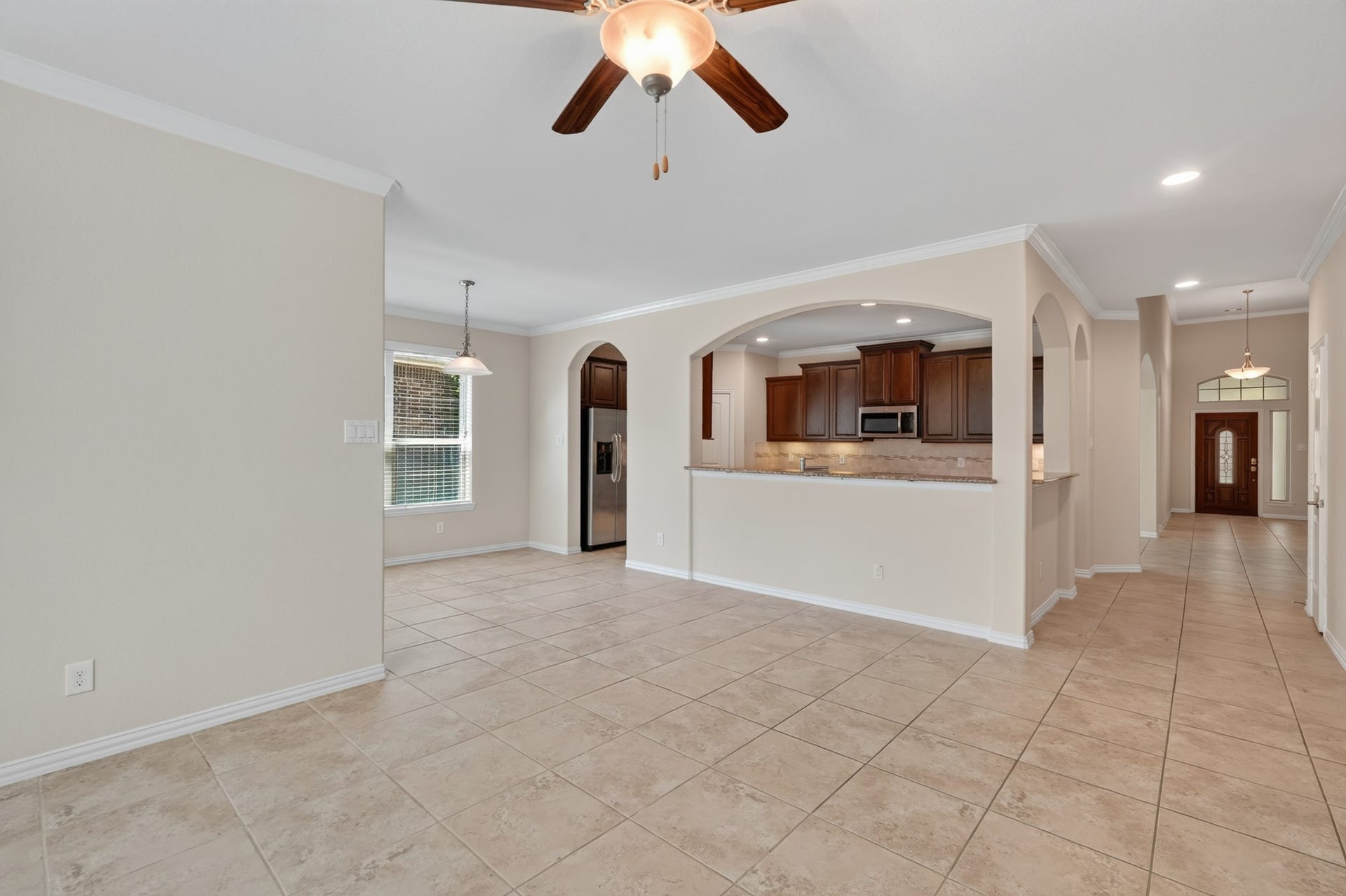 71 Sawbridge Circle, The Woodlands, TX 77389 71 Sawbridge Circle, The Woodlands, TX 77389