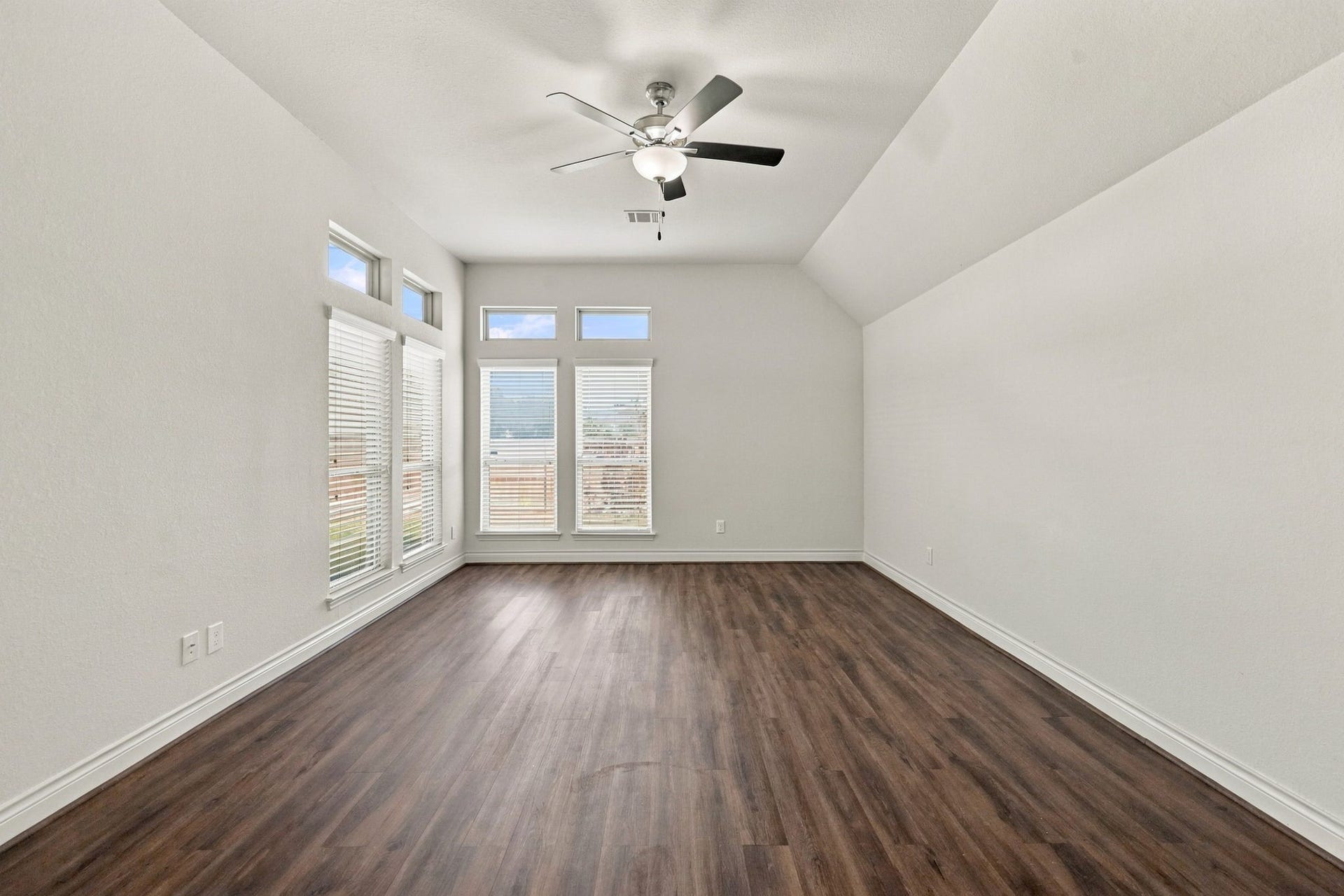 3107 Primrose Canyon Lane, Pearland, TX 77584 3107 Primrose Canyon Lane, Pearland, TX 77584