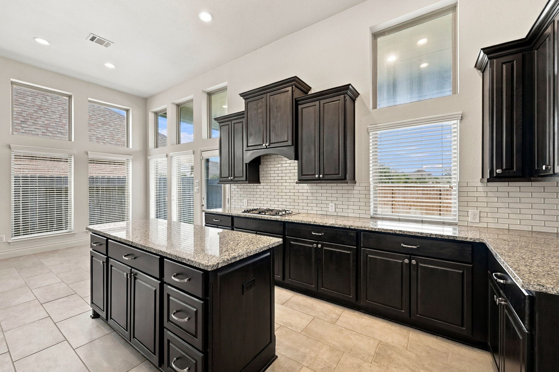 3107 Primrose Canyon Lane, Pearland, TX 77584 3107 Primrose Canyon Lane, Pearland, TX 77584