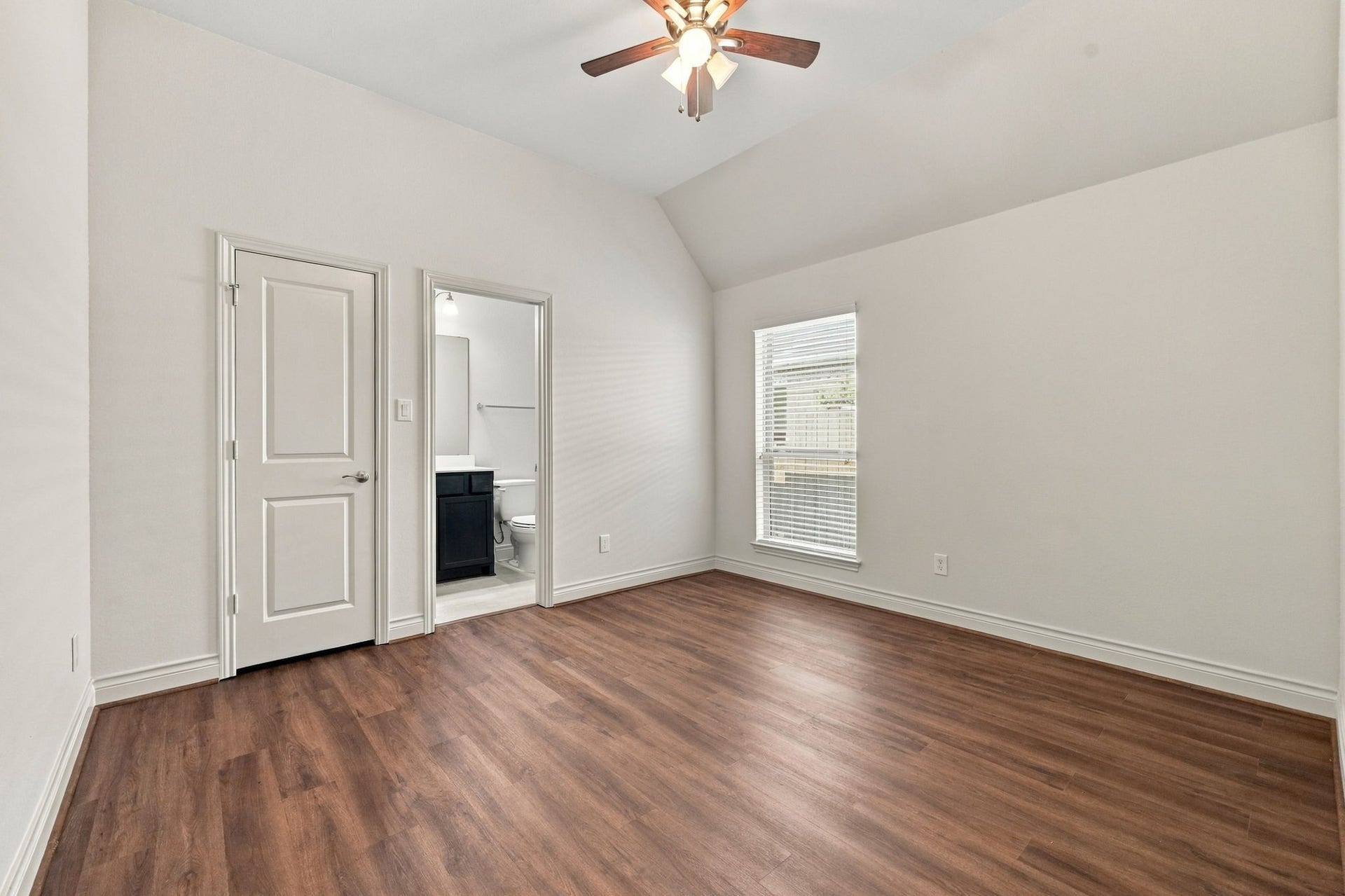 3107 Primrose Canyon Lane, Pearland, TX 77584 3107 Primrose Canyon Lane, Pearland, TX 77584
