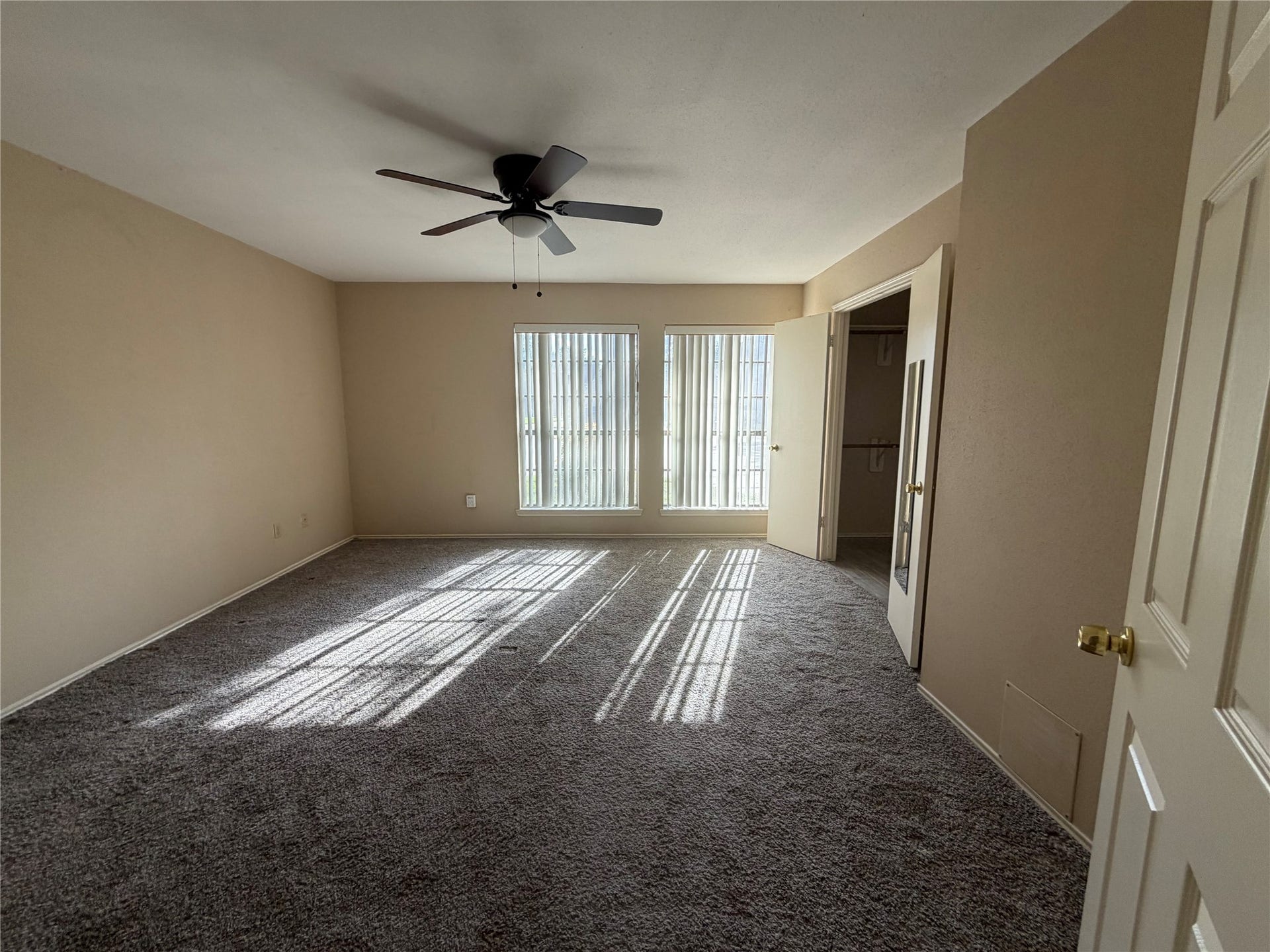 14514 Meeting Lane, Houston, TX 77084 Master room 1st floor