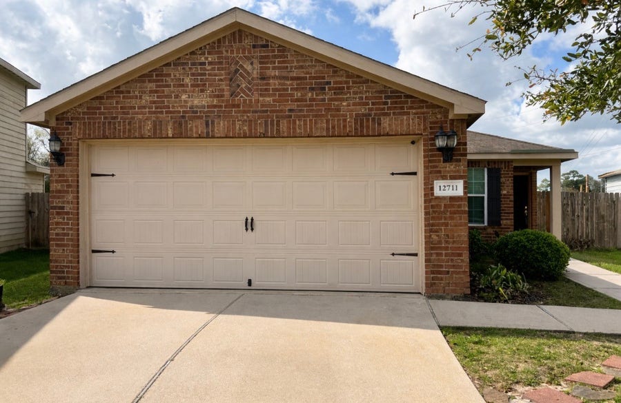 Property photo for 12711 Mystic Water Lane, Houston, TX