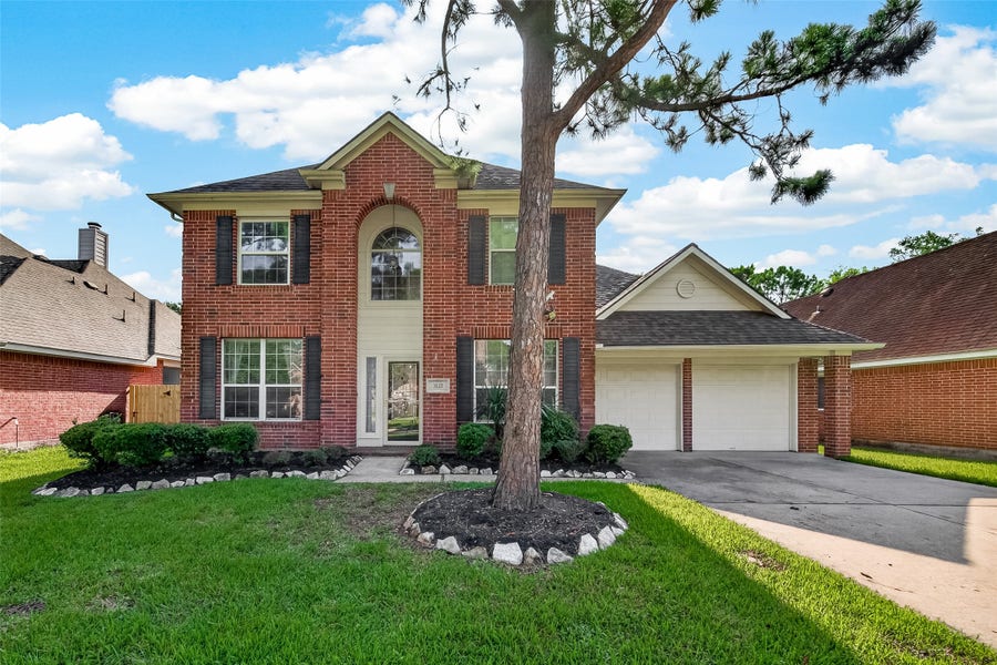 Property photo for 3127 Edgewood Drive, Pearland, TX