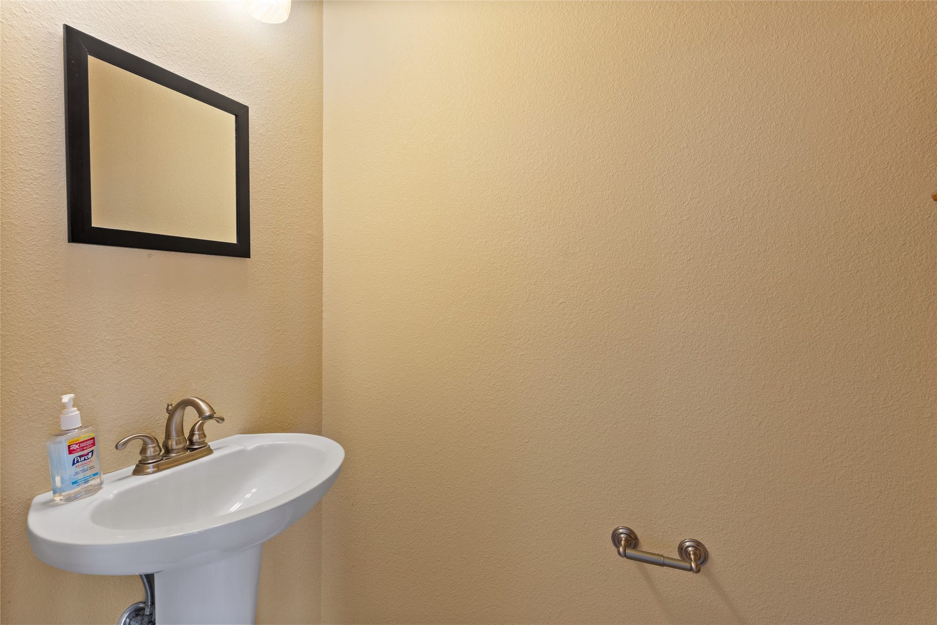 1110 Papeete Street, Tiki Island, TX 77554 Second floor half bath