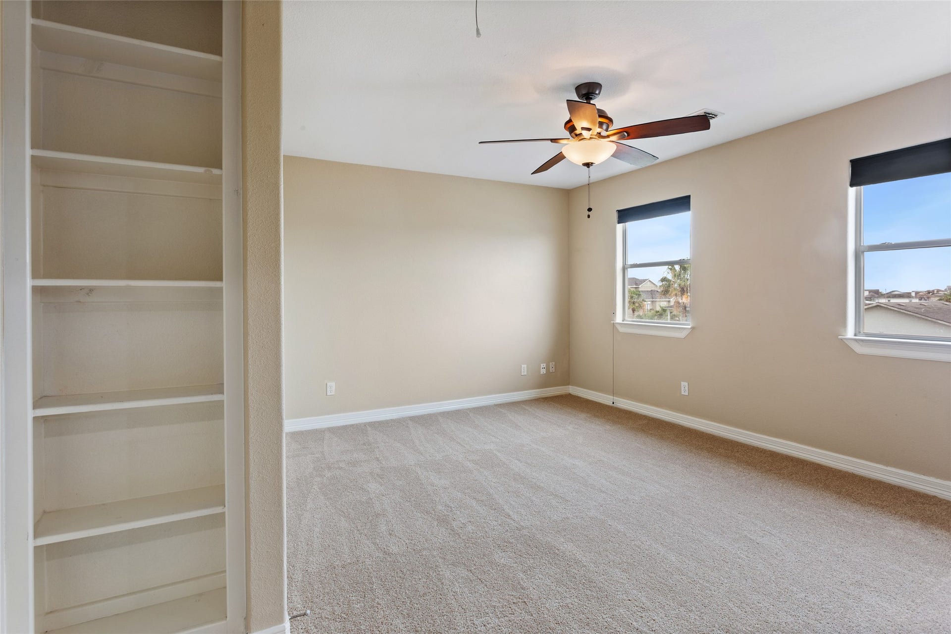 1110 Papeete Street, Tiki Island, TX 77554 Third floor fourth bedroom
