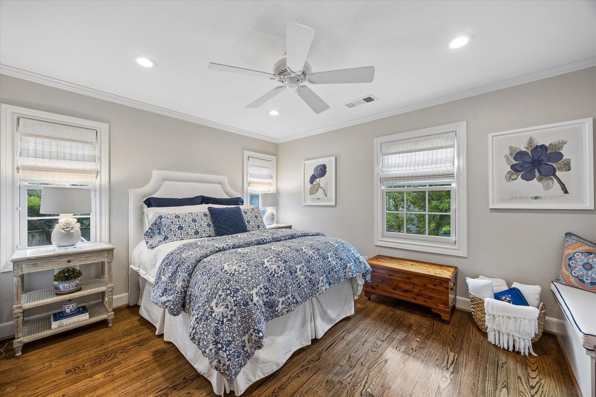 2419 Avalon Place, Houston, TX 77019 2419 Avalon Place, Houston, TX 77019