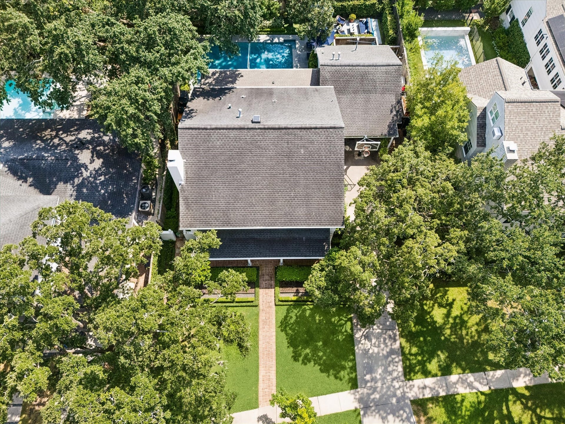 2419 Avalon Place, Houston, TX 77019 2419 Avalon Place, Houston, TX 77019