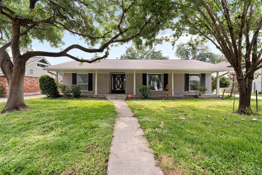 Property photo for 5027 Wigton Drive, Houston, TX