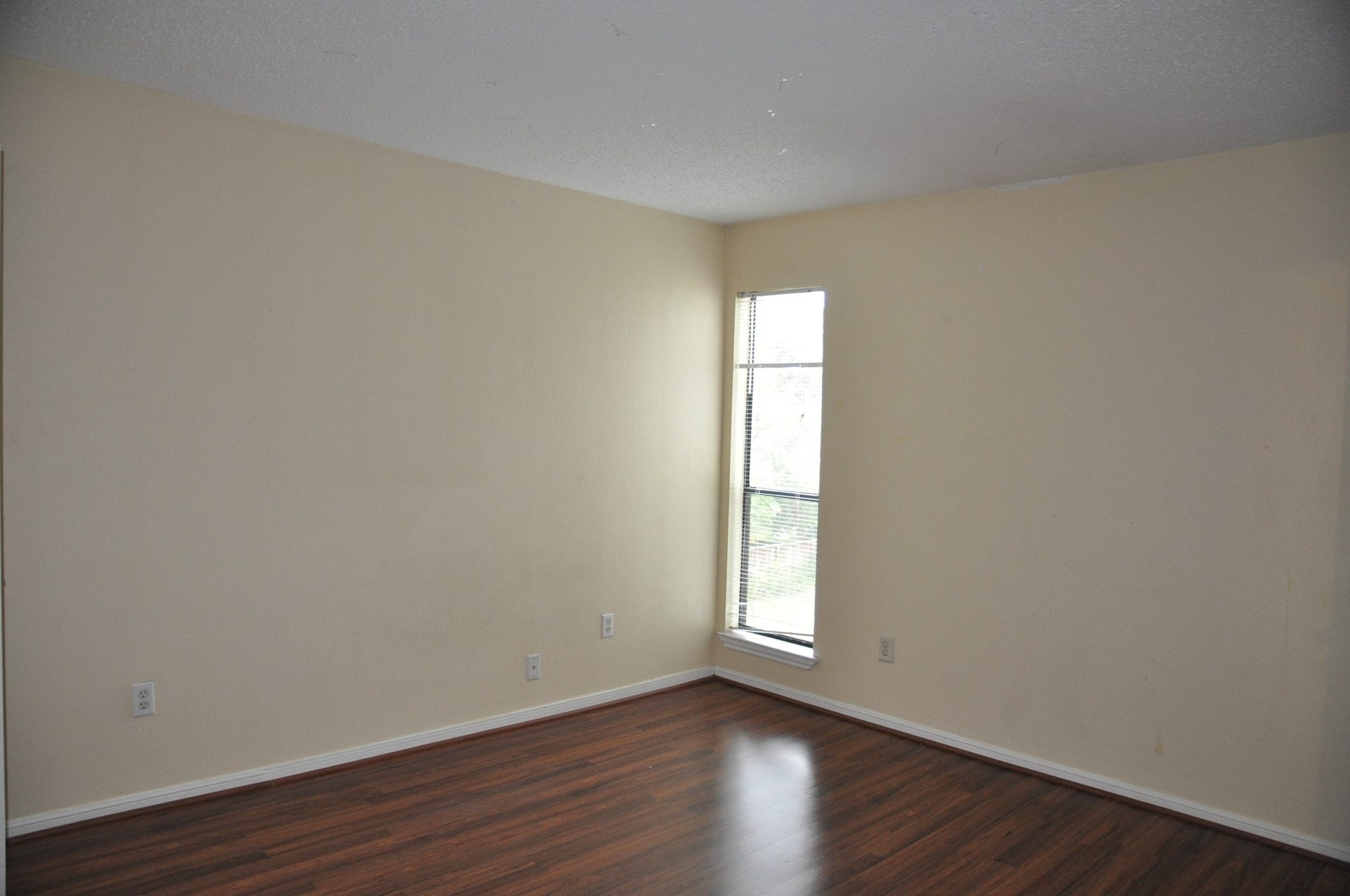 3754 Tanglewilde Street, #C16, Houston, TX 77063 3754 Tanglewilde Street, #C16, Houston, TX 77063