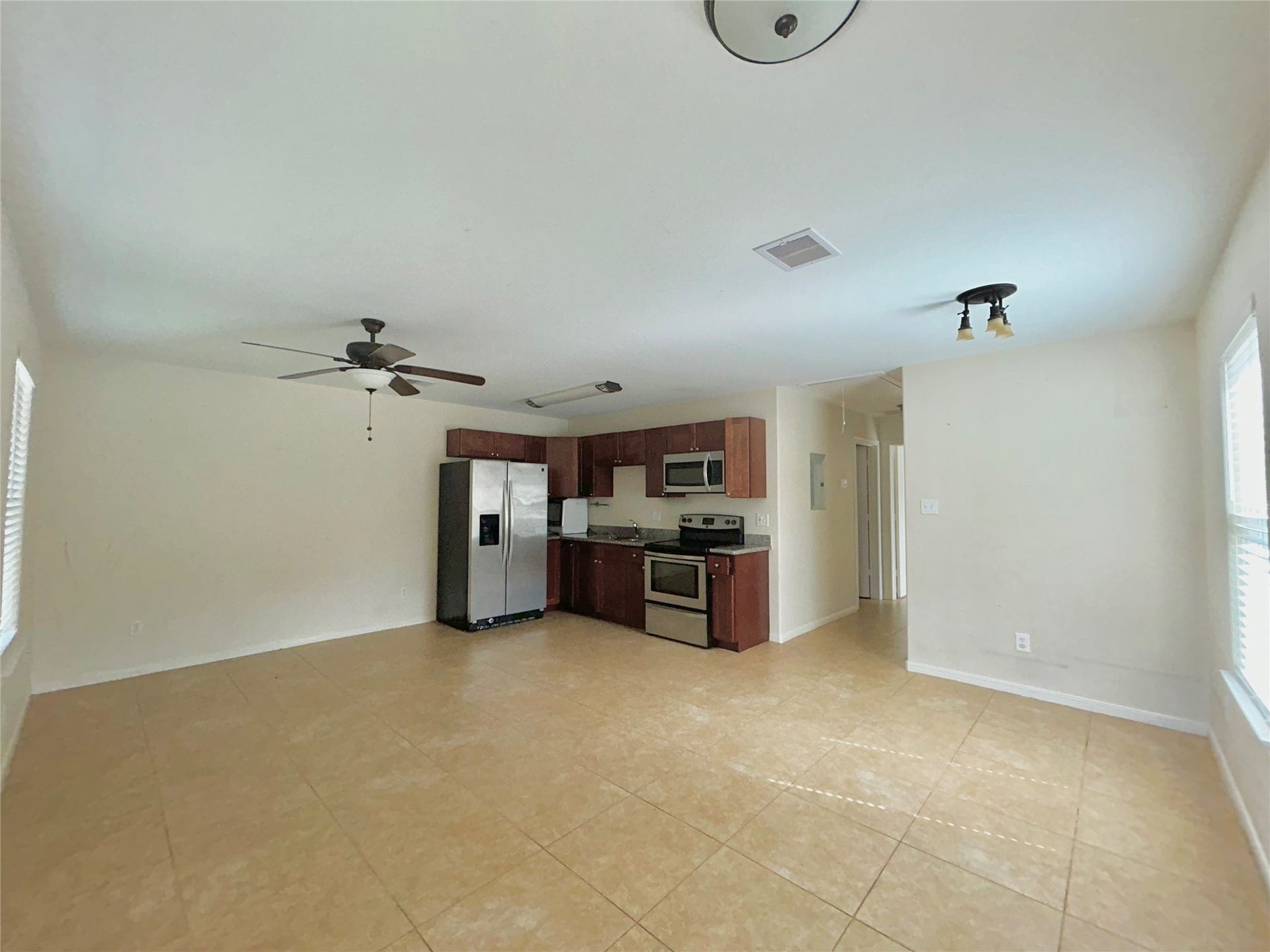 3807 Putnam Drive, #A, Bacliff, TX 77518 3807 Putnam Drive, #A, Bacliff, TX 77518