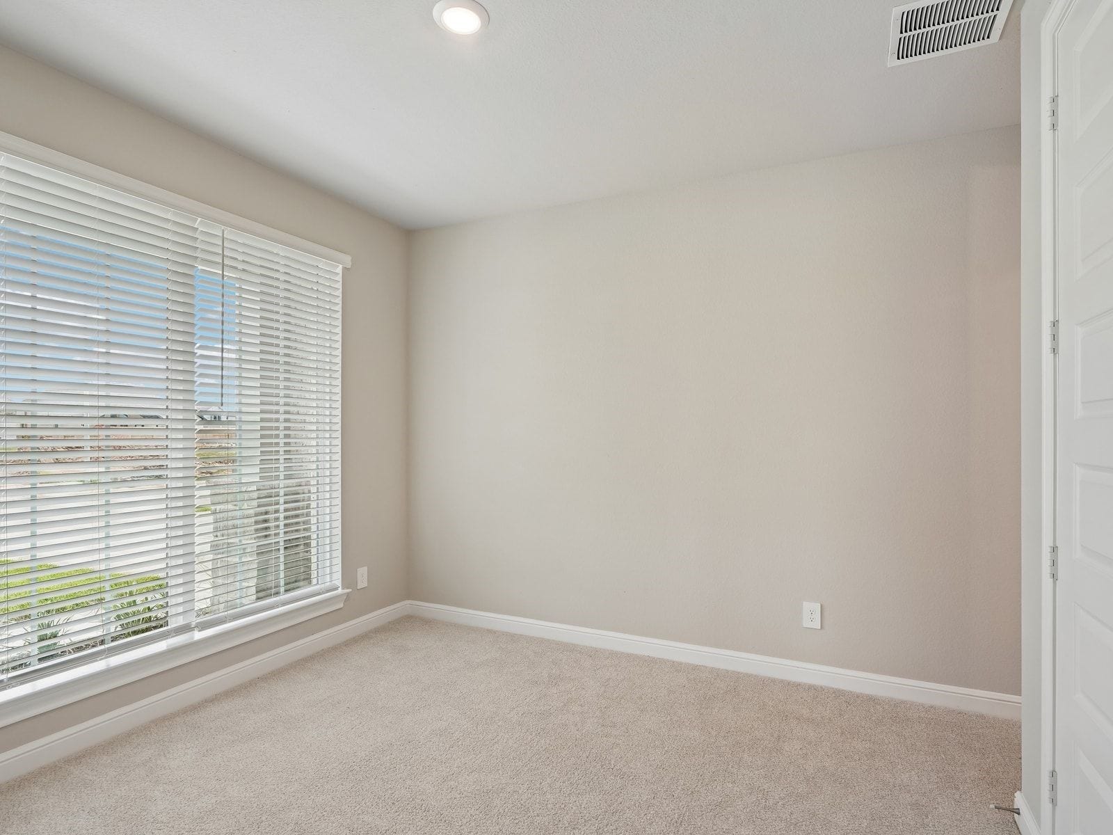 6112 Golden Plover Lane, Pearland, TX 77584
