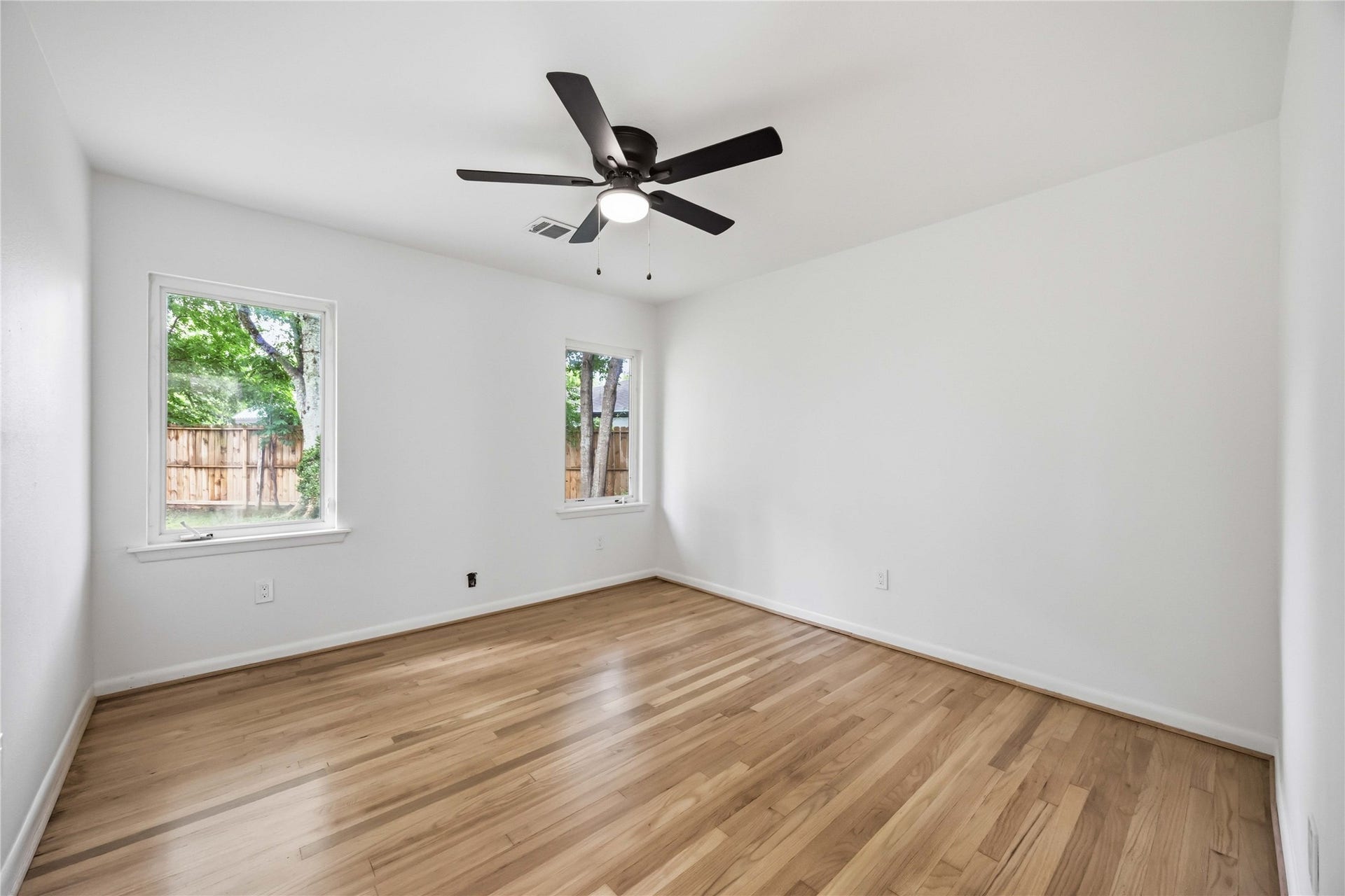 Guest Bedroom 1