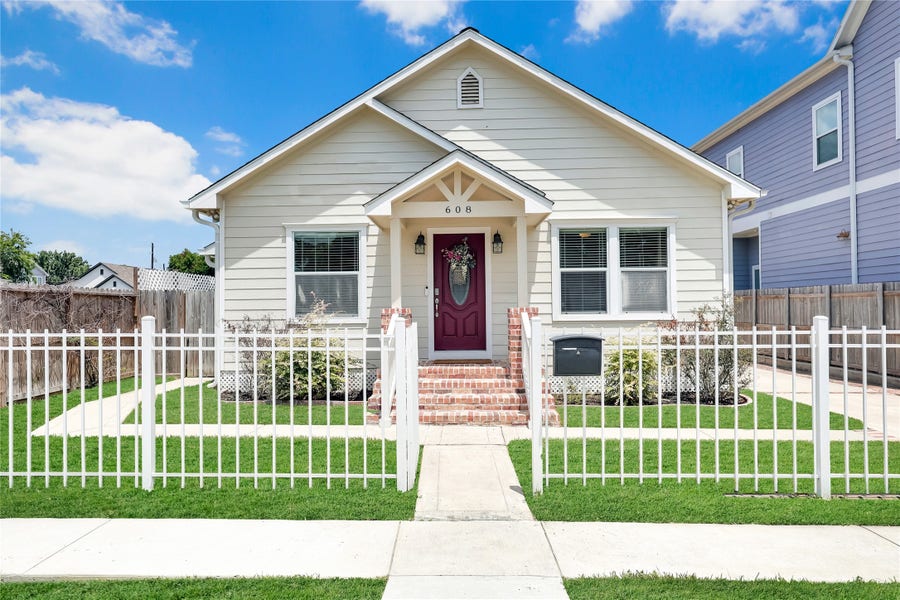 Property photo for 608 Jewett Street, Houston, TX