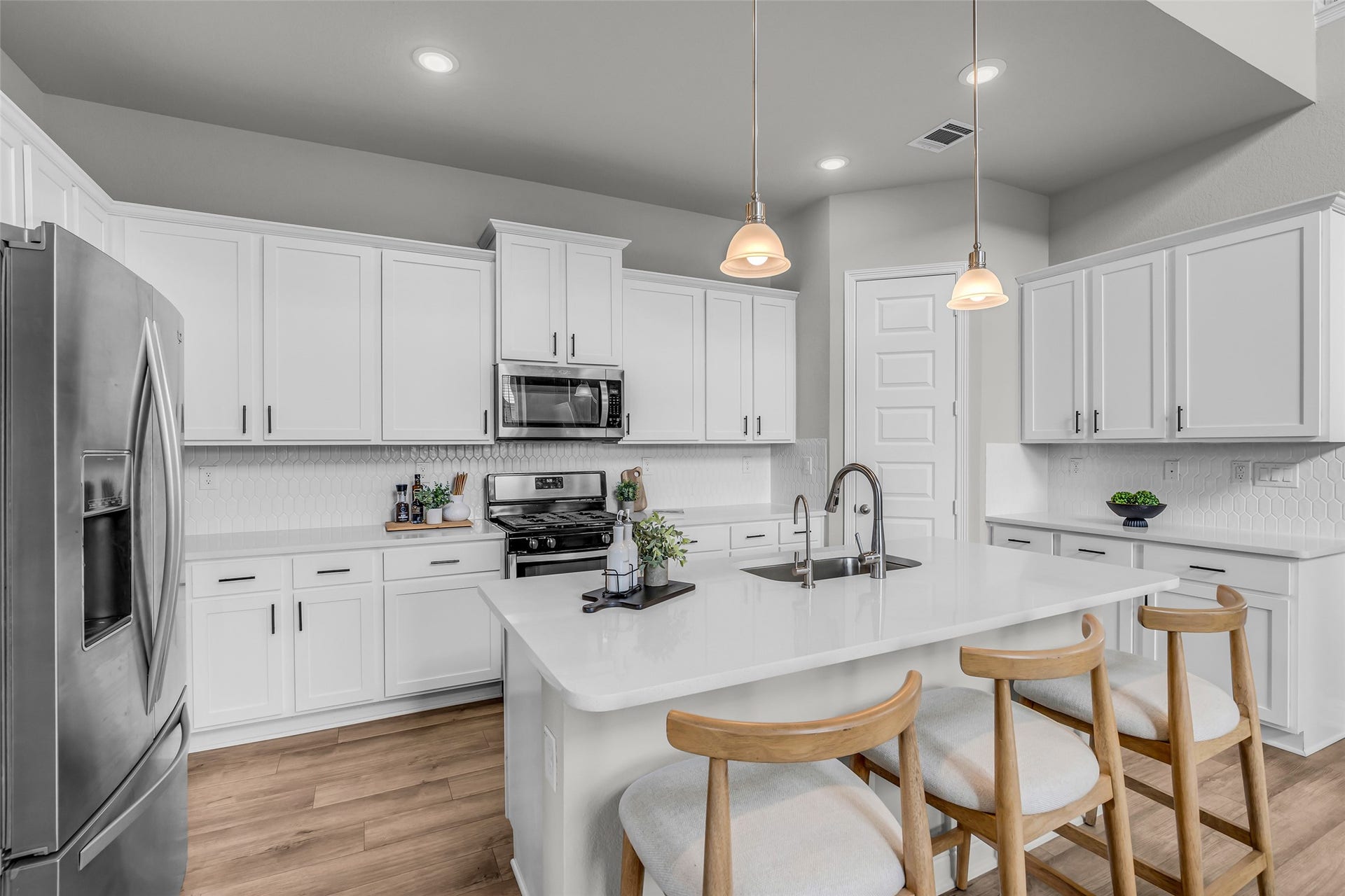 801 Bahia Bay Drive, Katy, TX 77493 801 Bahia Bay Drive, Katy, TX 77493