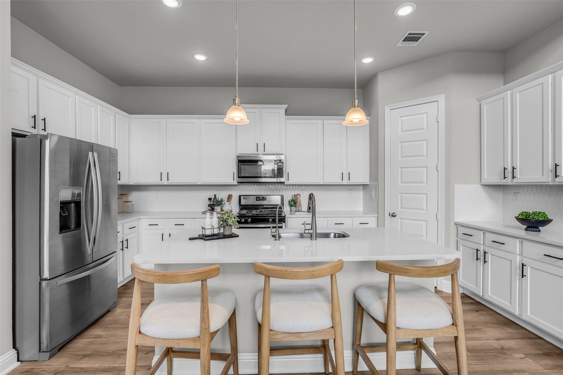 801 Bahia Bay Drive, Katy, TX 77493 801 Bahia Bay Drive, Katy, TX 77493