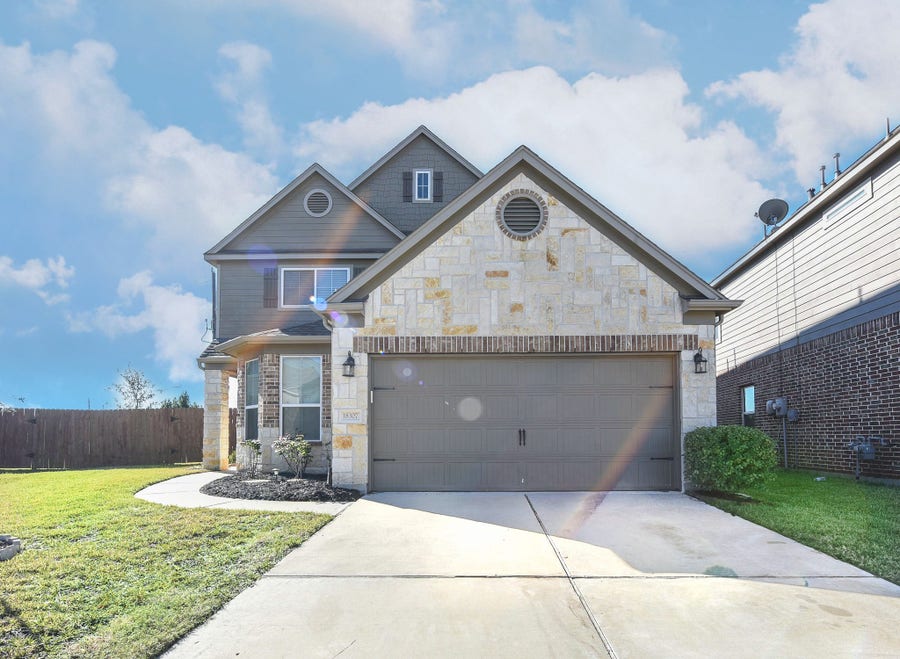 Property photo for 18307 All Oak Trail, Houston, TX