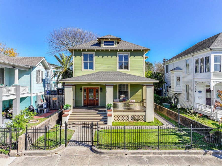 Property photo for 1310 Rosenberg Street, Galveston, TX