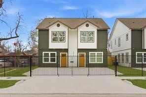 Property photo for 8412 Darien St Unit B, Houston, TX