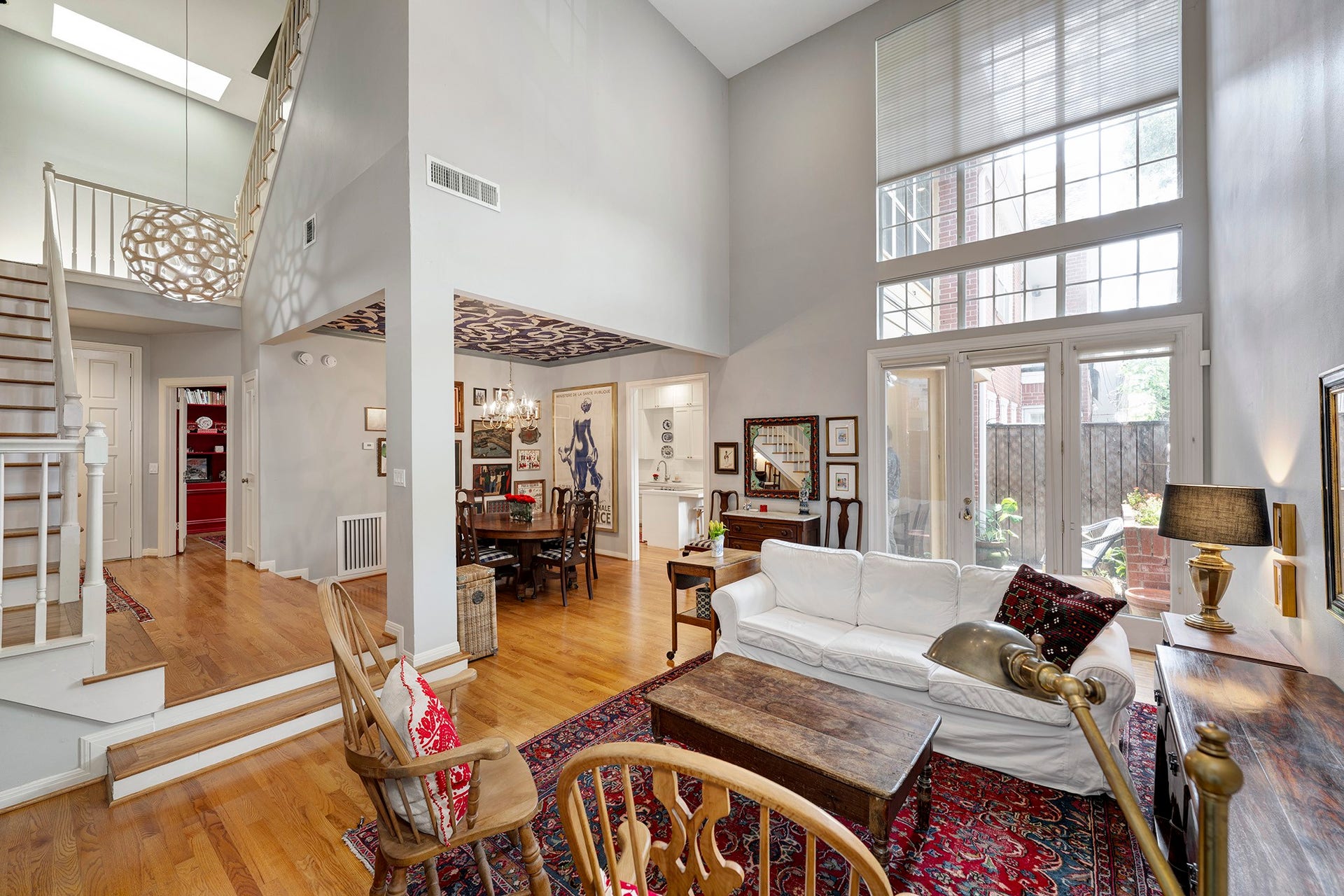 4904 Yoakum Boulevard, Houston, TX 77006 4904 Yoakum Boulevard, Houston, TX 77006