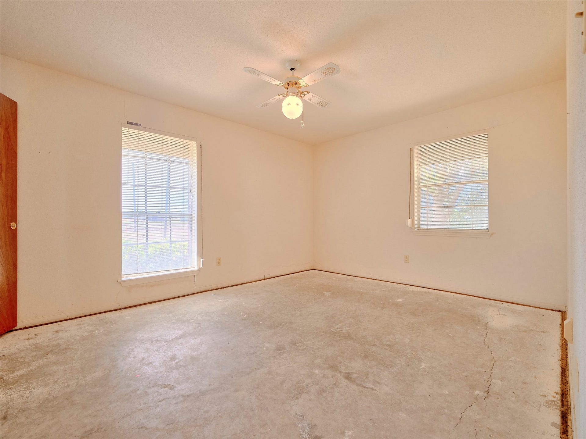 6611 Foerster School Road, Needville, TX 77461 6611 Foerster School Road, Needville, TX 77461