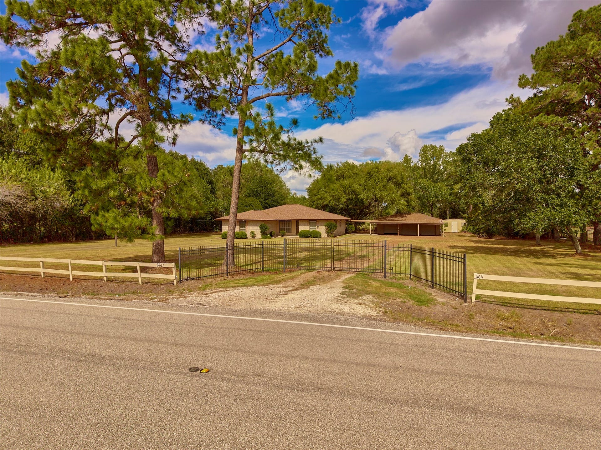 6611 Foerster School Road, Needville, TX 77461 6611 Foerster School Road, Needville, TX 77461