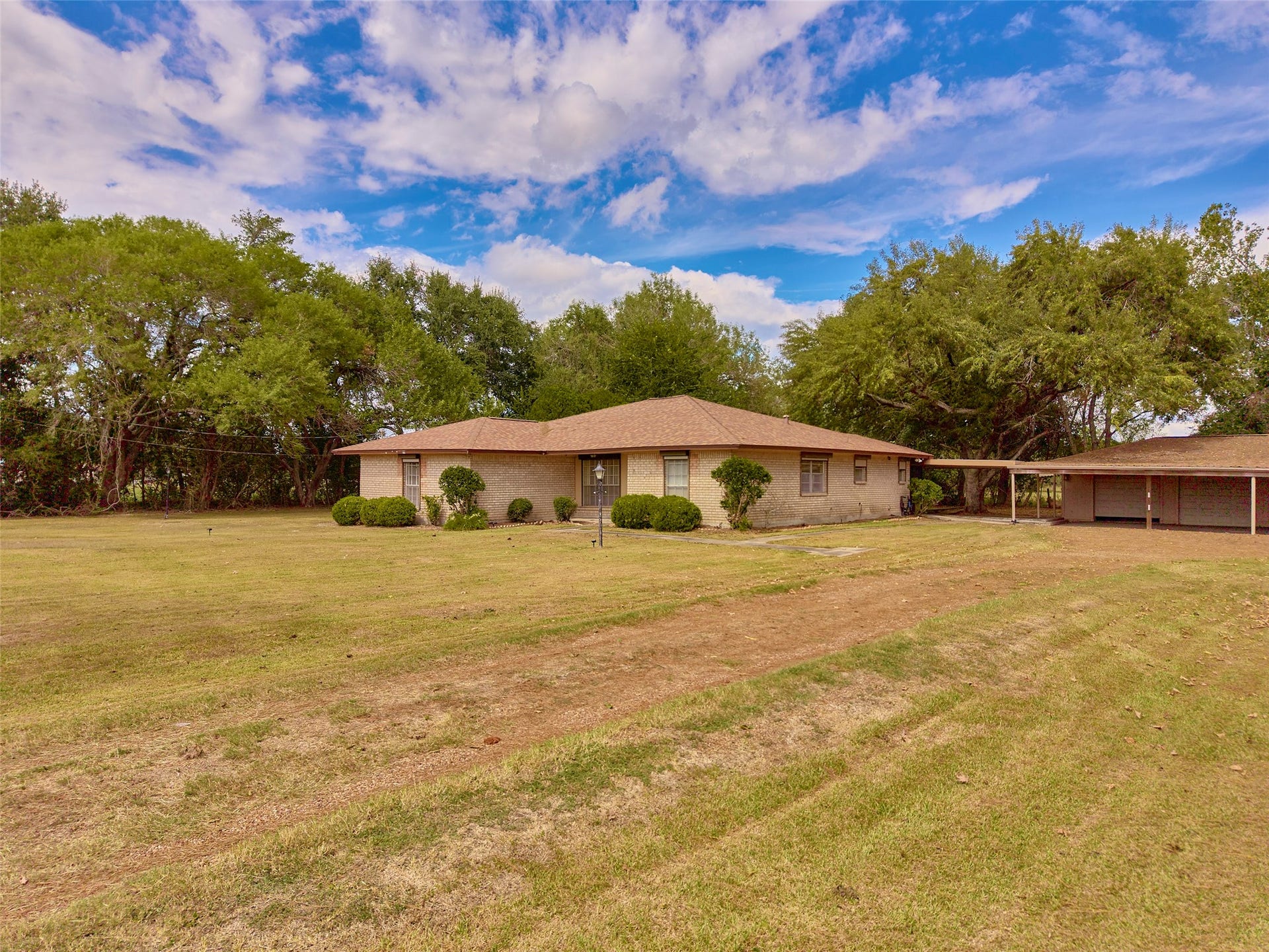 6611 Foerster School Road, Needville, TX 77461 6611 Foerster School Road, Needville, TX 77461