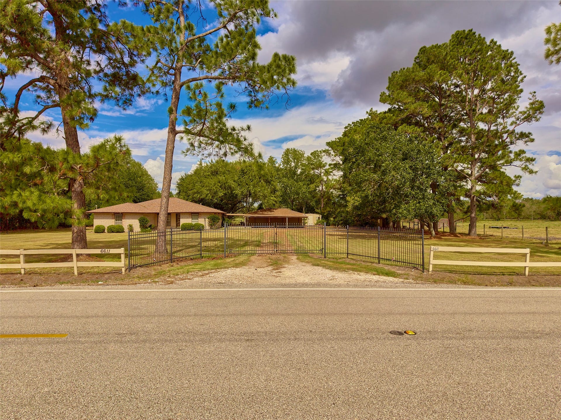 6611 Foerster School Road, Needville, TX 77461 6611 Foerster School Road, Needville, TX 77461