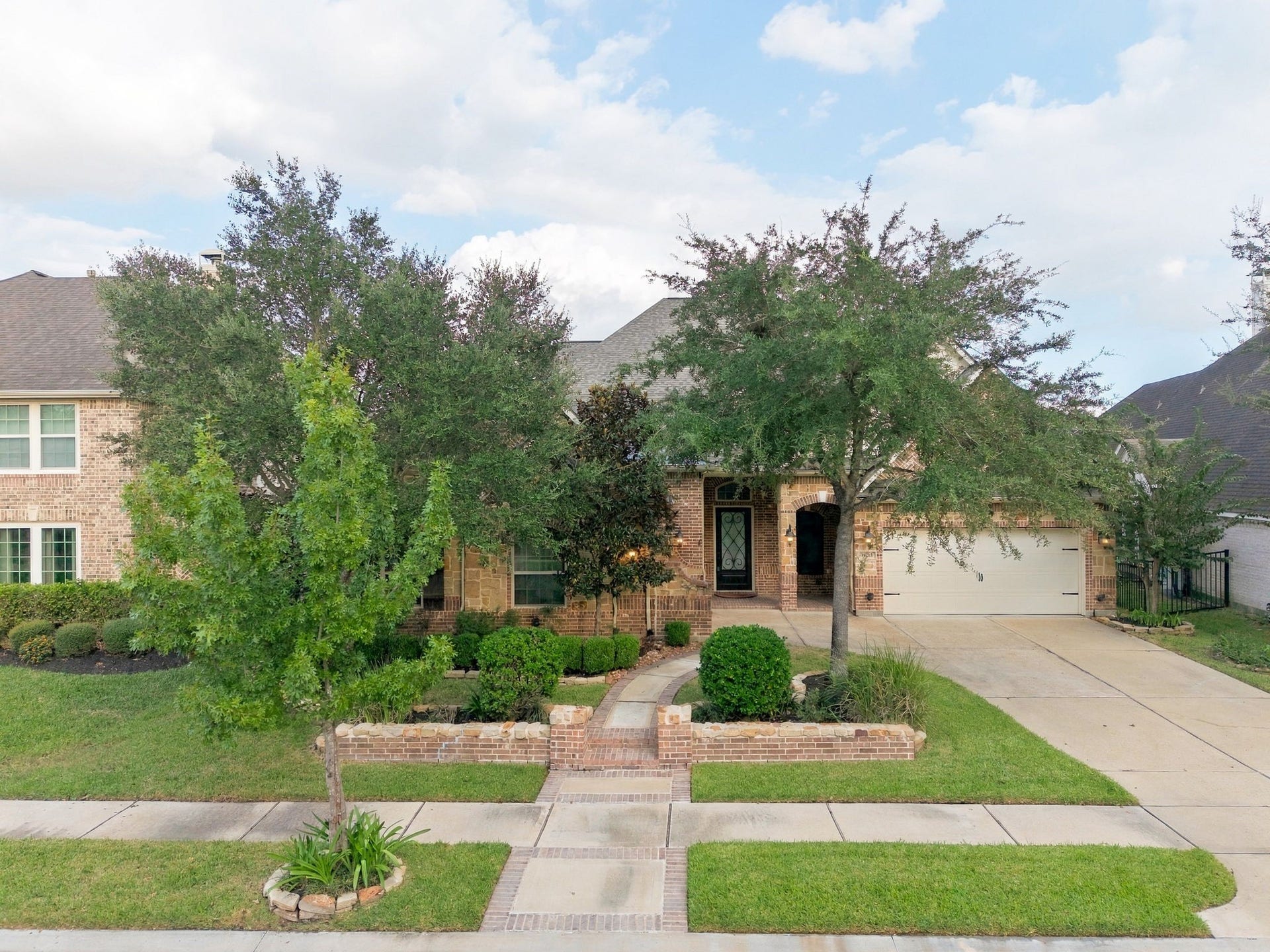 19215 Shady Blossom Drive, Cypress, TX 77433 Don't miss your opportunity to see this home today!