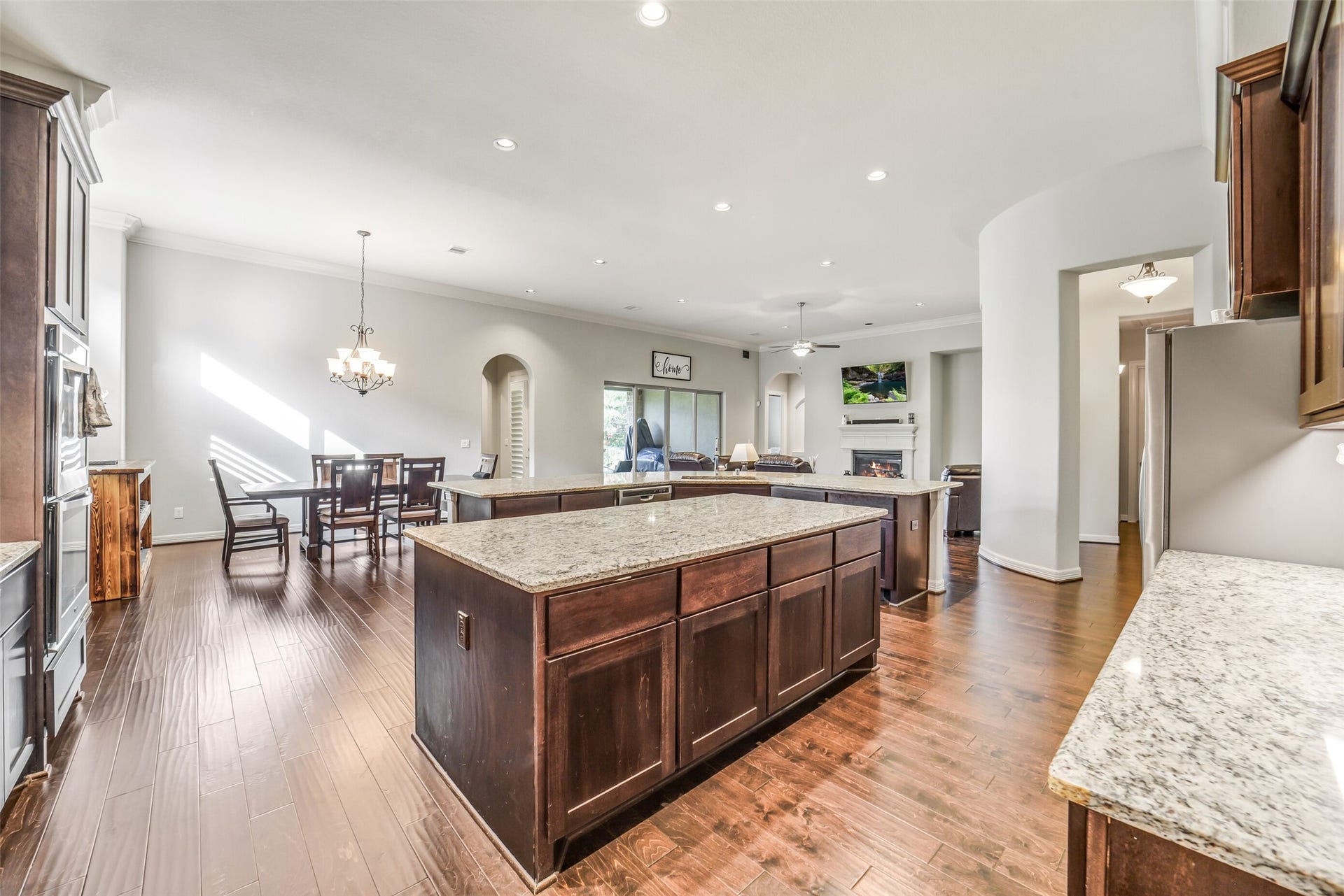 2721 Saddlehorn Trail, Katy, TX 77494 Note the storage space in the center island.