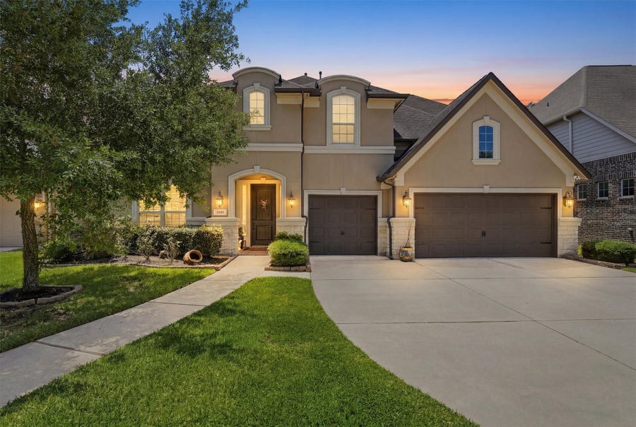 Property photo for 5830 Vineyard Creek Lane, Houston, TX