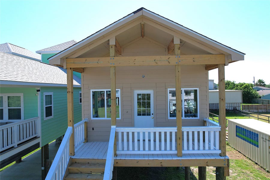 Property photo for 1041 15th Street, San Leon, TX