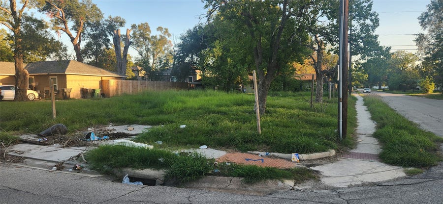 Property photo for 5802 Westover Street, Houston, TX