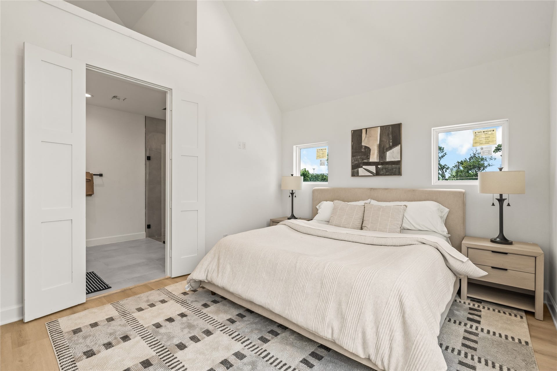 7432-7444 Tremper Street, Houston, TX 77020 Drafthouse's signature loft an elevated primary suite configuration Houston hasn't seen before