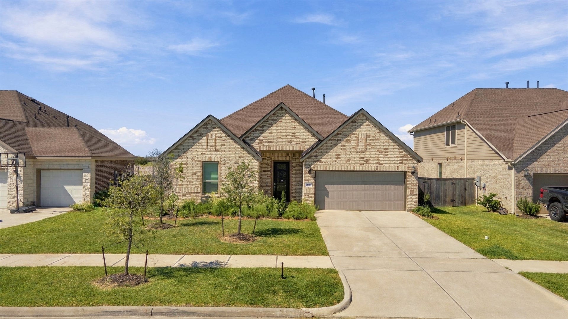 4511 Aspen Colony Lane, Baytown, TX 77521 Front-house (elevated view)