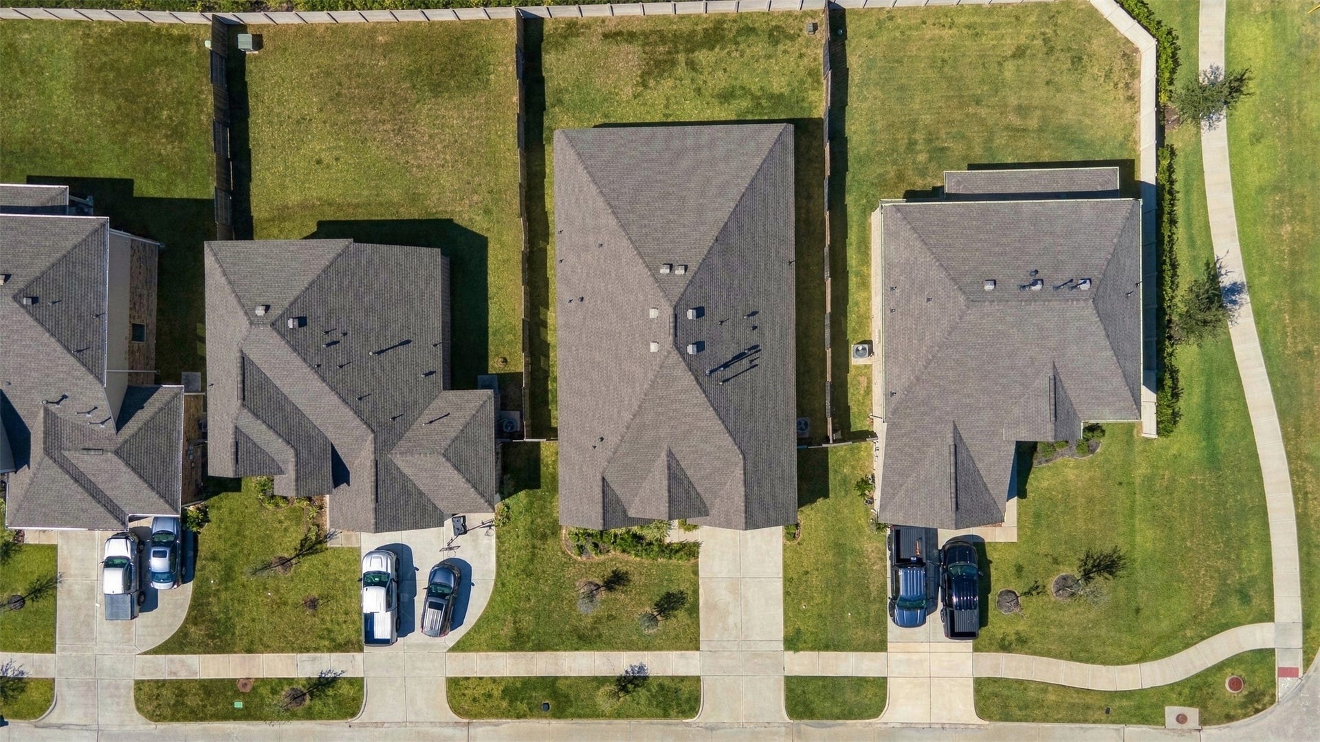 4511 Aspen Colony Lane, Baytown, TX 77521 4511 Aspen Colony Lane, Baytown, TX 77521